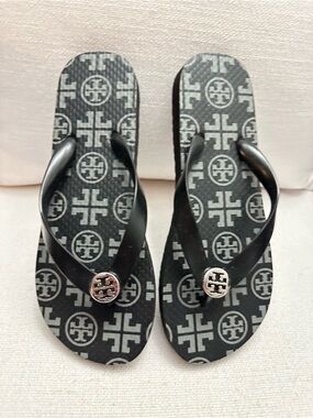 Tory Burch Black Textured Flip Flop with Gold Logo Detail